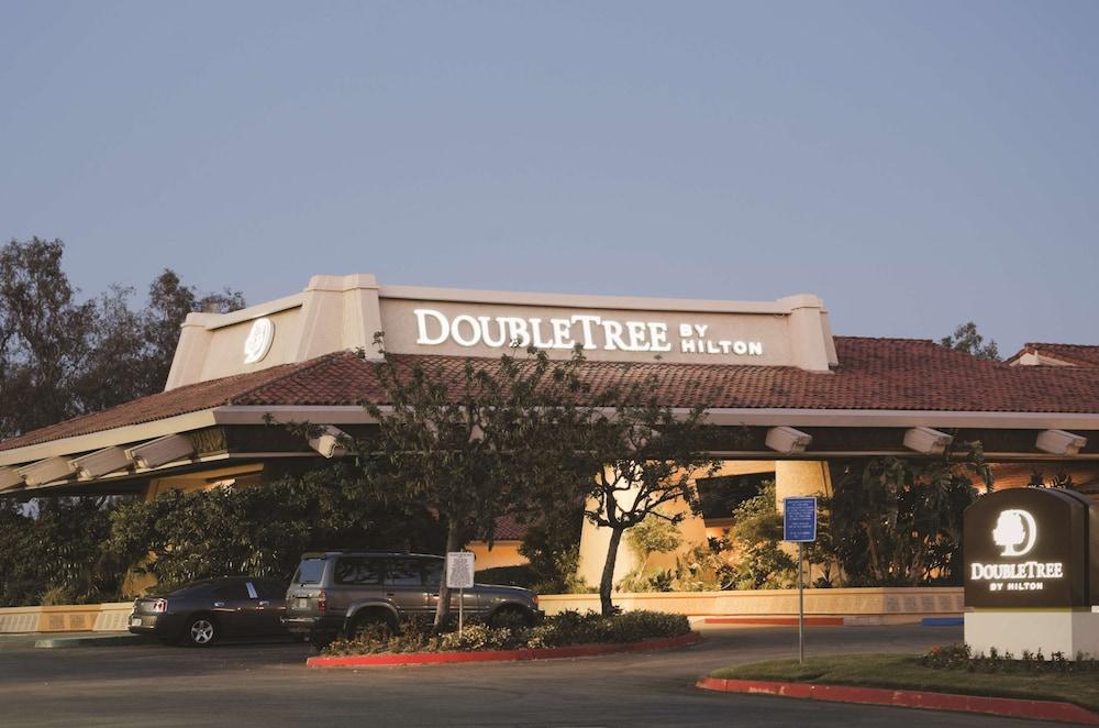 מלון Doubletree By Hilton בייקרספילד מראה חיצוני תמונה